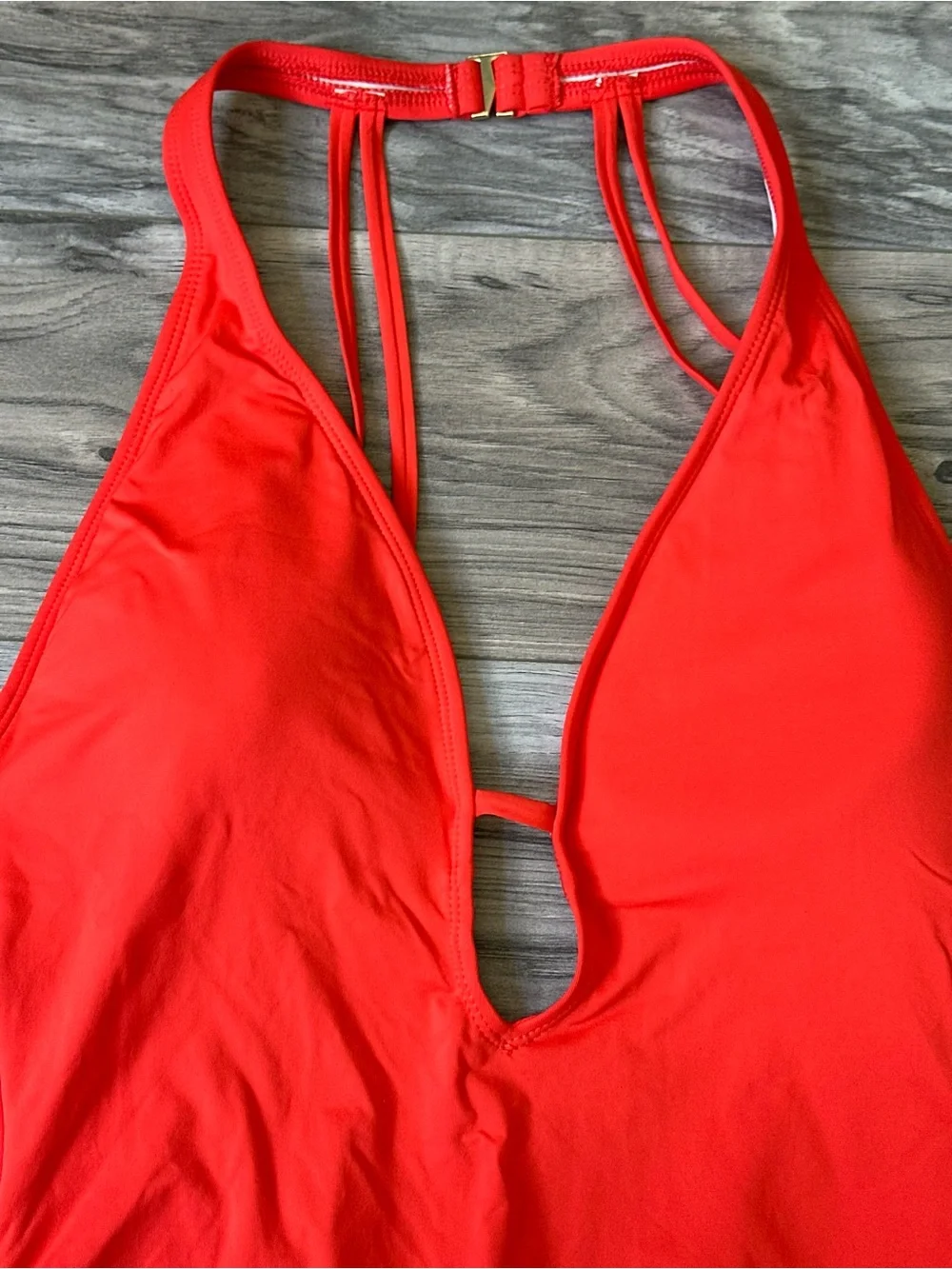 NWT Vince Camuto One-Piece Plunge Neck Swimsuit with Scrunch Bootie Koi Size 14 - Picture 5 of 11
